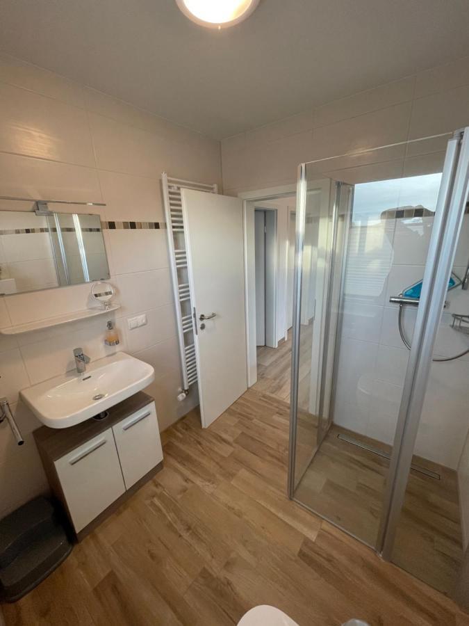 Wangerkajuete Apartment Шилиг Екстериор снимка